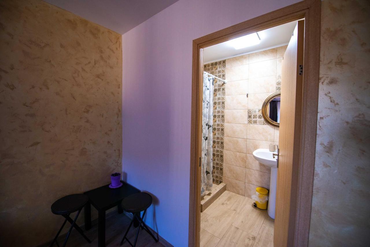 Casa Dumitrescu Hotel นาโวดาริ ภายนอก รูปภาพ