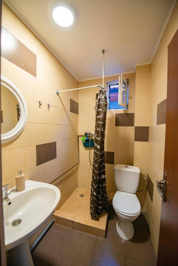 Casa Dumitrescu Hotel นาโวดาริ ภายนอก รูปภาพ